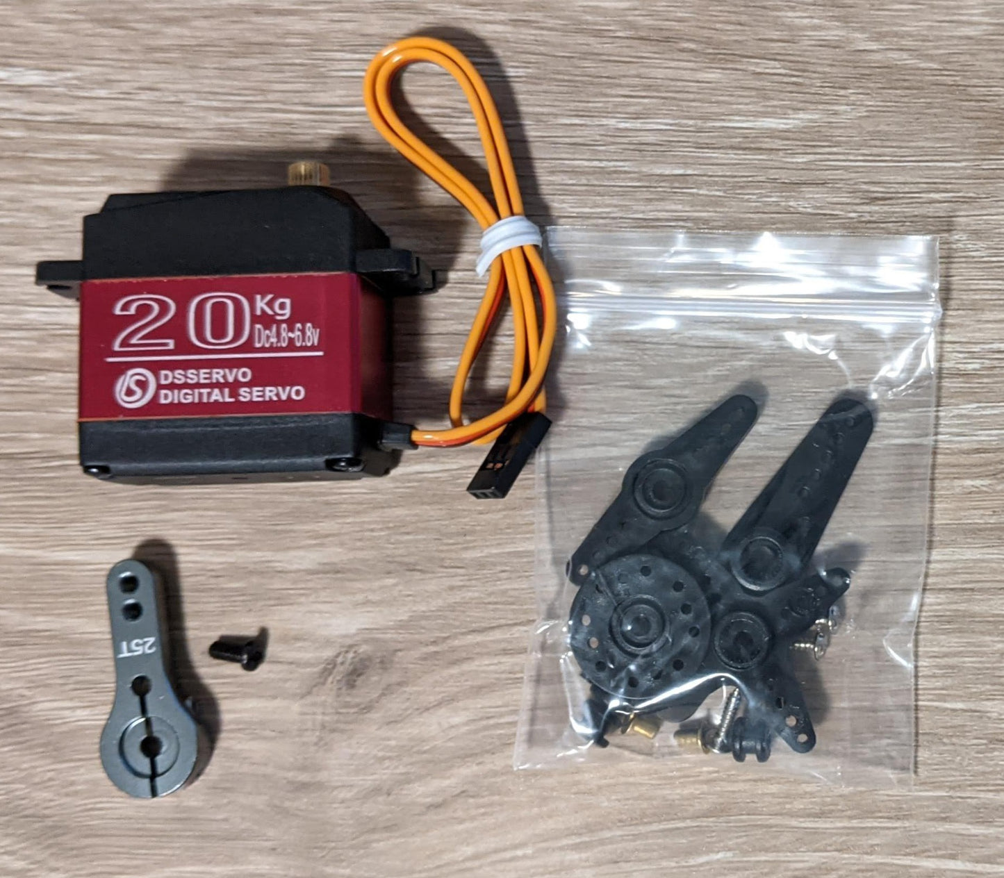 Standard Servo - 20KG Digital Servo (DS3218) with Metal Gears and Arm - RC Printer