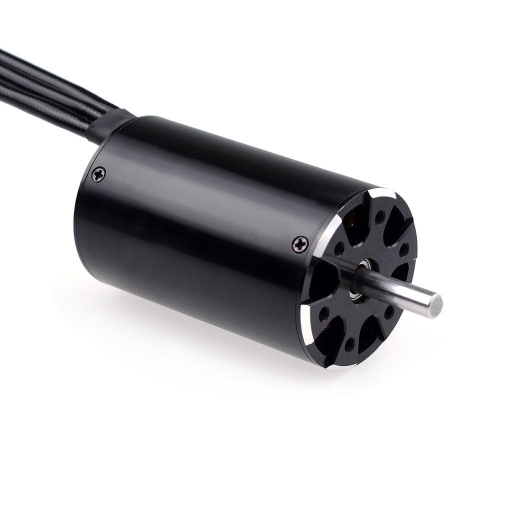 Surpass Hobby 3660 2150KV Brushless Motor with Water Cooling Jacket - Component detail view