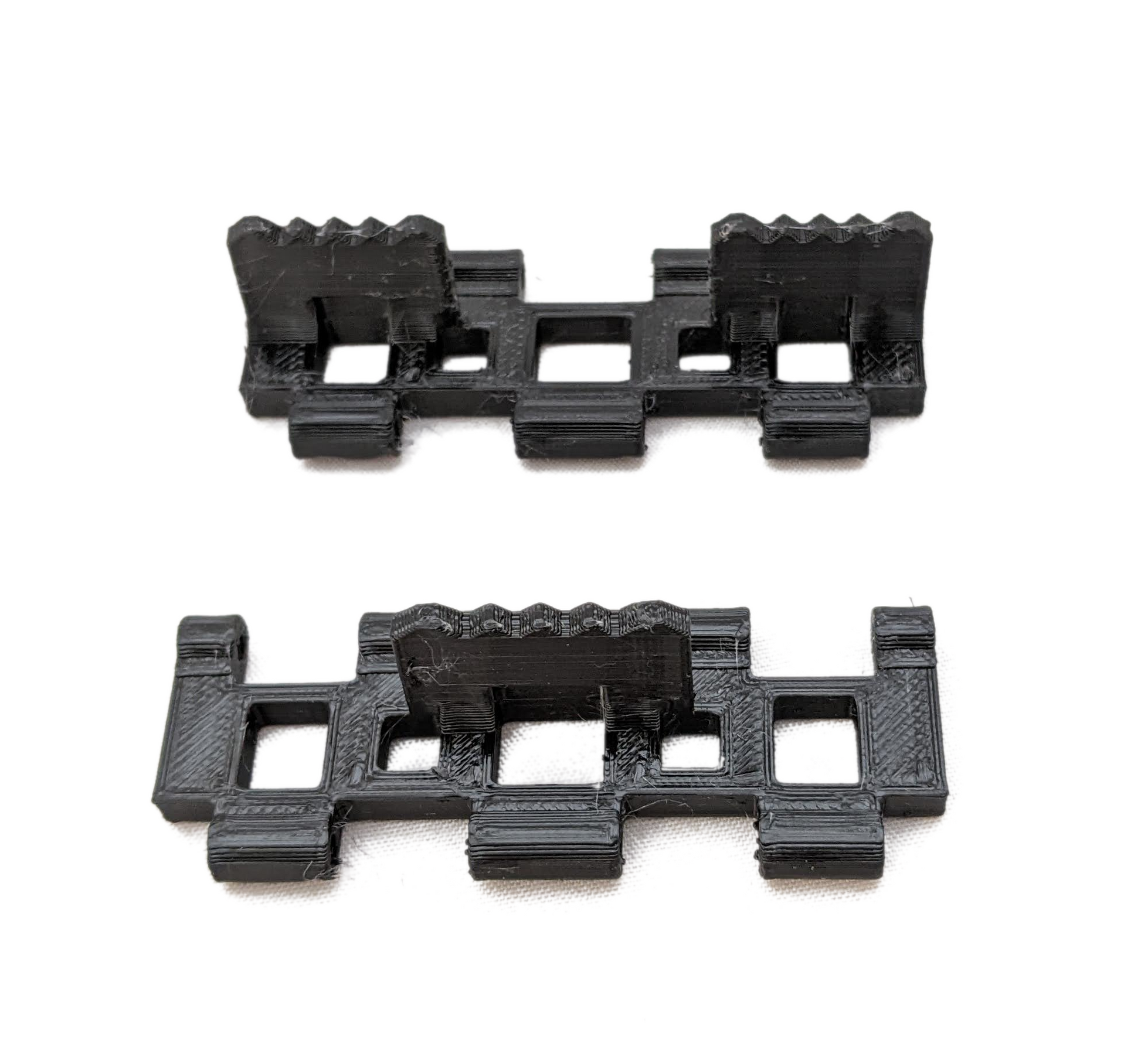 TPU Track Set and Pins for Skeeride 1 - Component detail view for DIY RC building